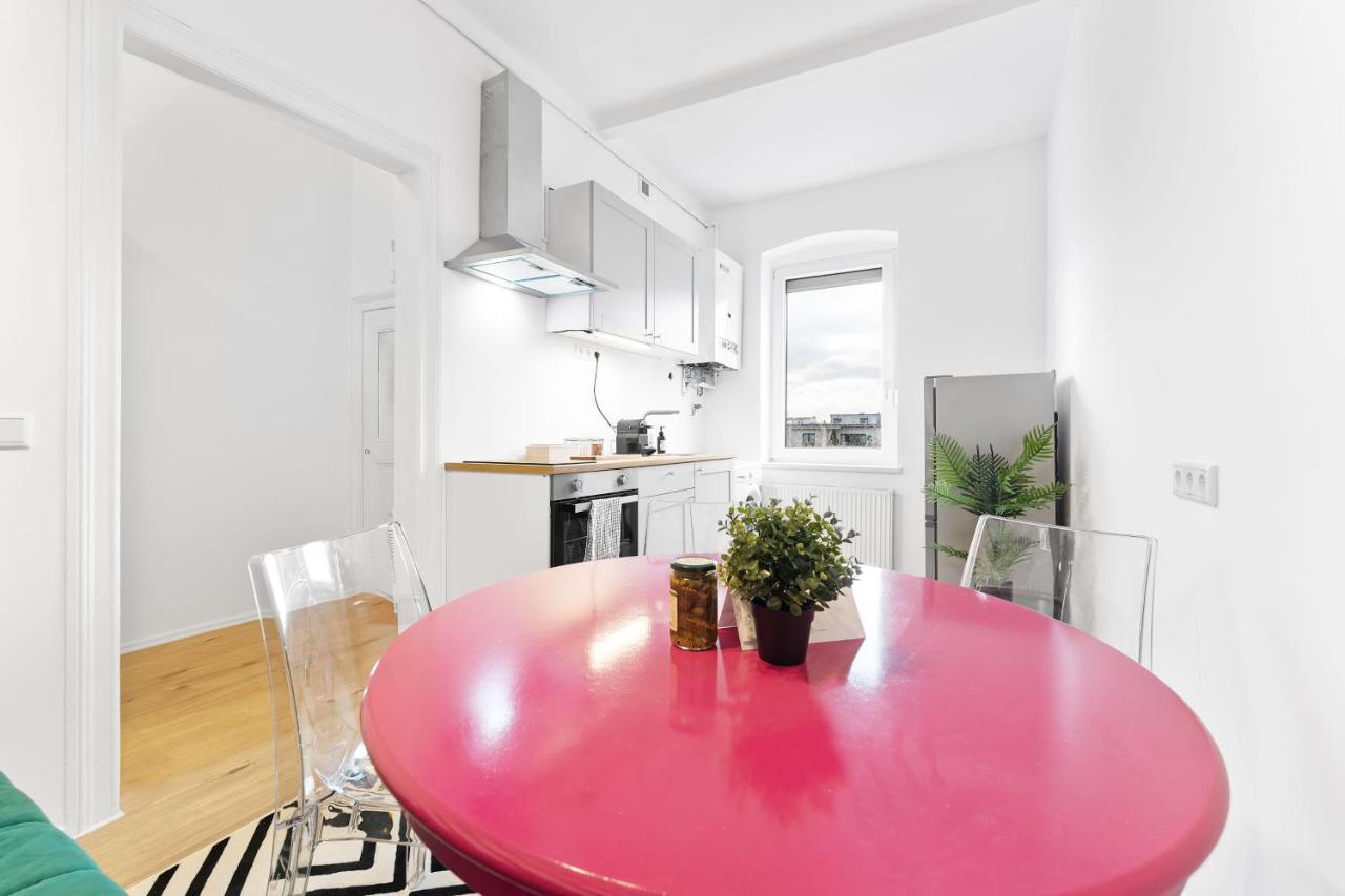 Apartments Direkt Am Staatstheater,Modern,Zentral,Ruhig,2 Zimmer,Netflix,Privatparkplatz Auf Dem Hof 콧부스 외부 사진