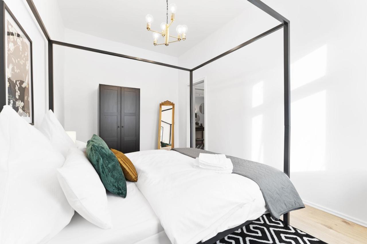 Apartments Direkt Am Staatstheater,Modern,Zentral,Ruhig,2 Zimmer,Netflix,Privatparkplatz Auf Dem Hof 콧부스 외부 사진